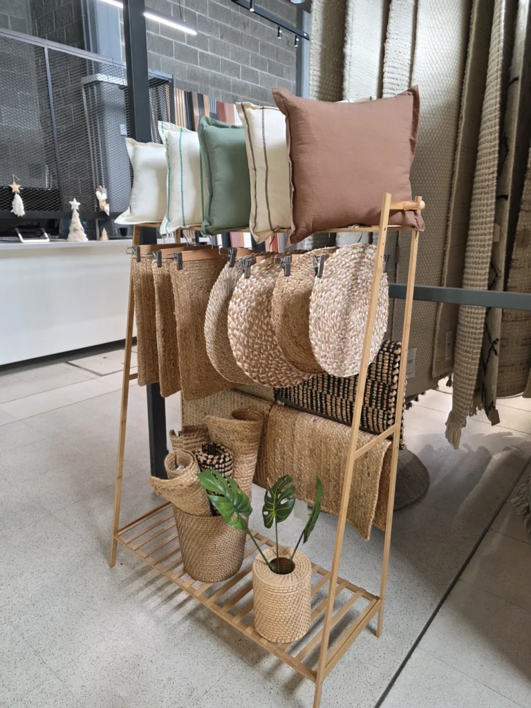showroom-5.jpg