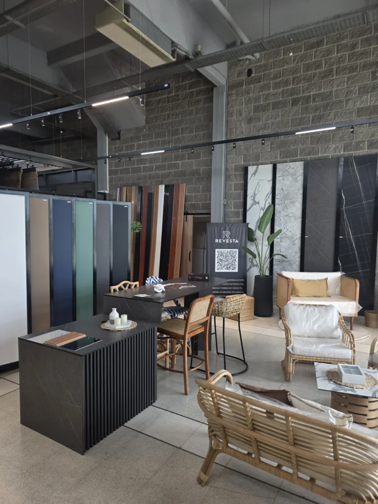 showroom-8.jpg